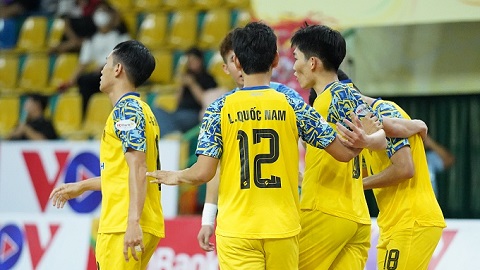  Hà Nội và Sài Gòn Titans rượt đuổi nghẹt thở